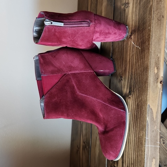 Burgundy bootie - Picture 4 of 6